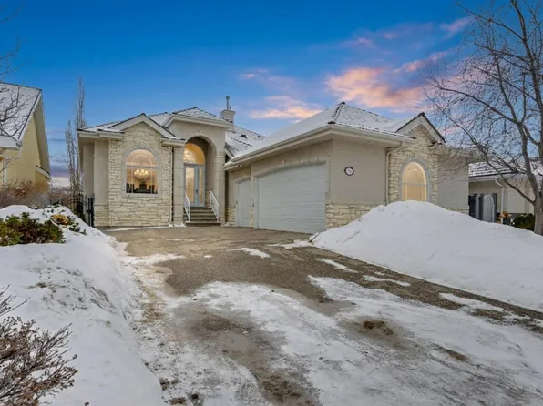 192 Darlington Cres NW, Edmonton, AB T6M 2T2