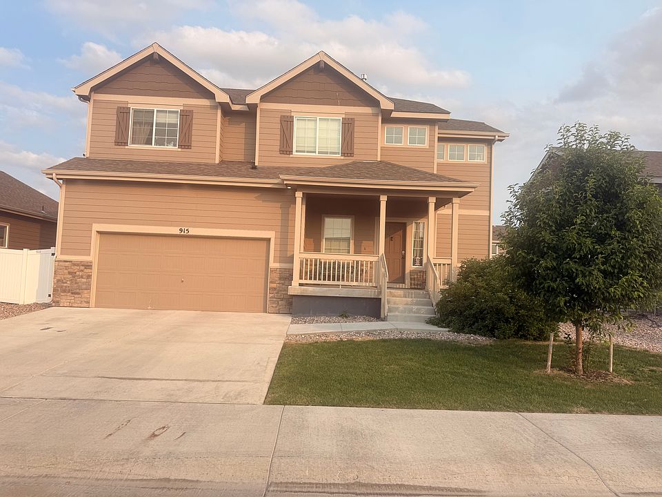 1st image of 915 Maplebrook Dr