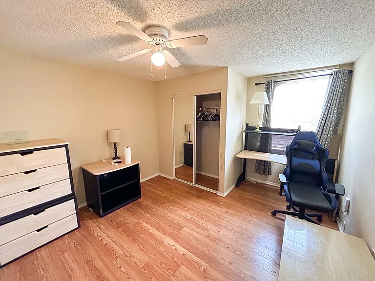 3705 SW 27th St #1221 — Photo 11