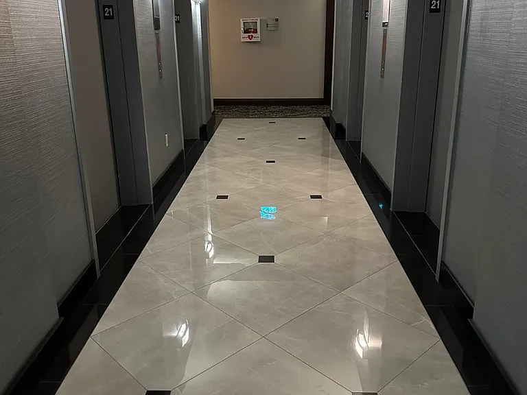 21st floor elevator corridor
