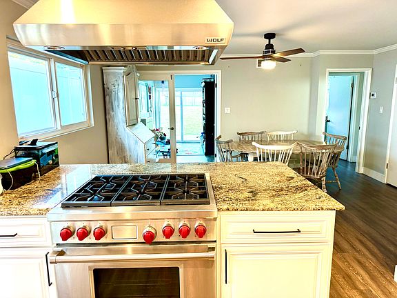 5th image of 1606 W 22nd St