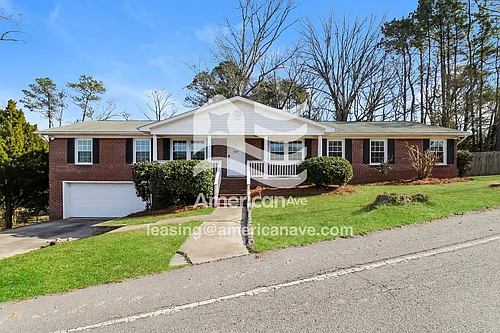 1807 Holly Hill Dr Photo 1
