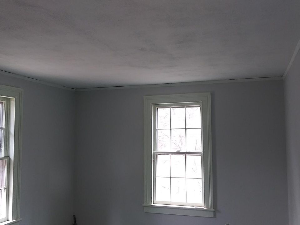 2nd image of 243 Huntington St #1