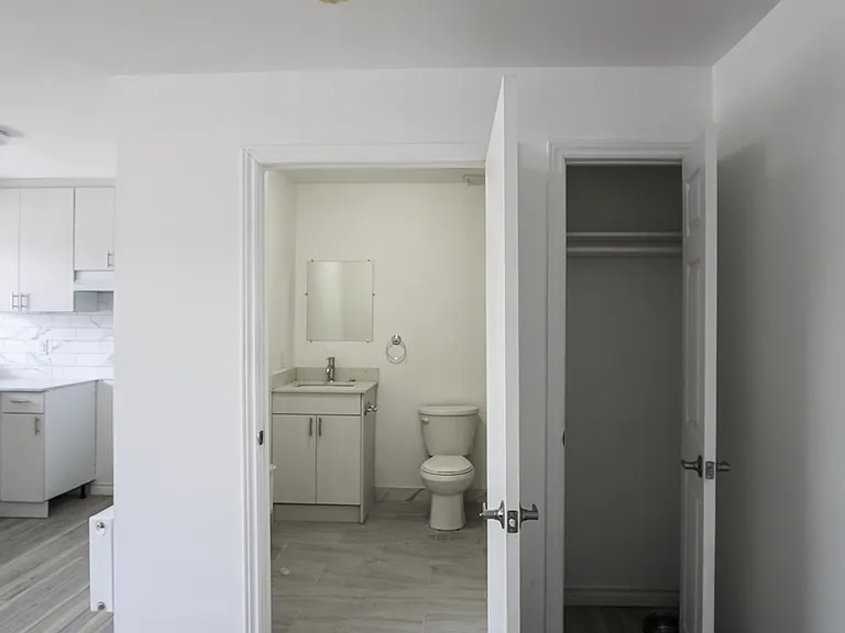 630 Cummings Ave — Photo 281