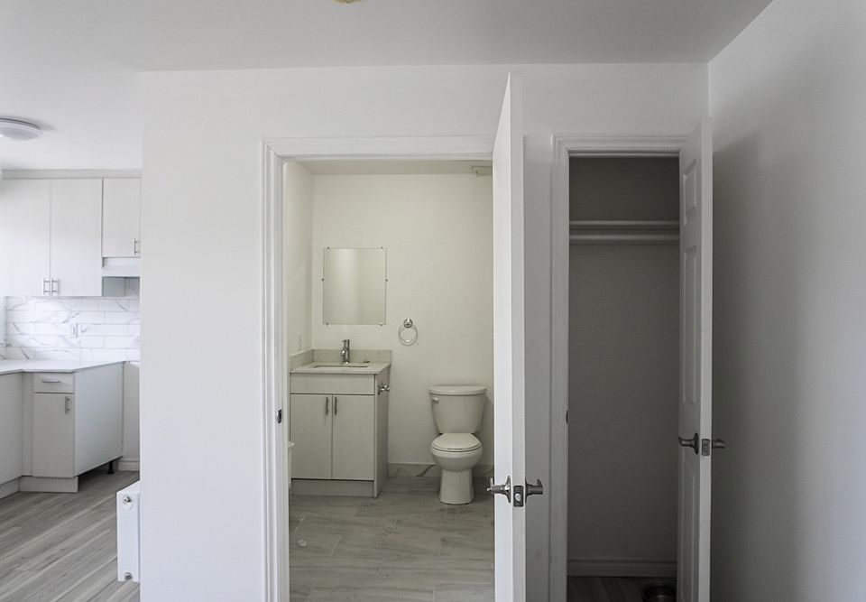 1st image of 630 Cummings Ave #11526690