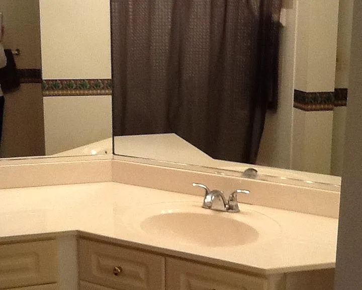 20283 Beechwood Ter #303 — Photo 3