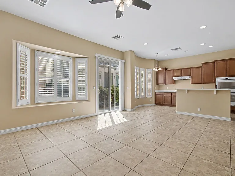 9221 Worsley Park Pl — Photo 16