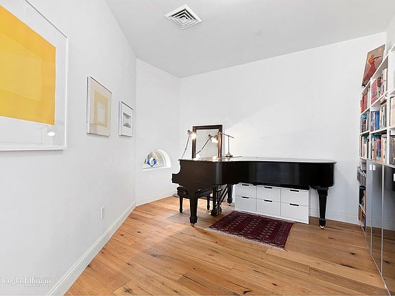 5th image of 477 W 152nd St Unit 5B