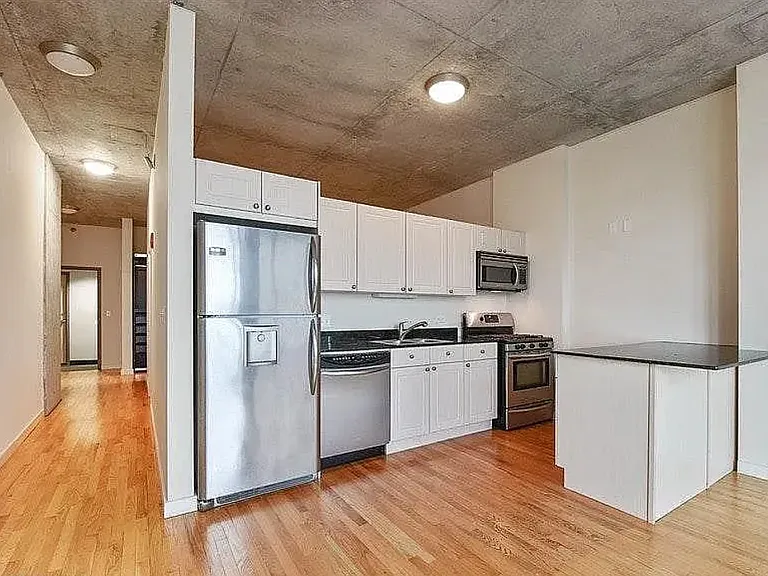 1720 S Michigan Ave #2305 — Photo 3