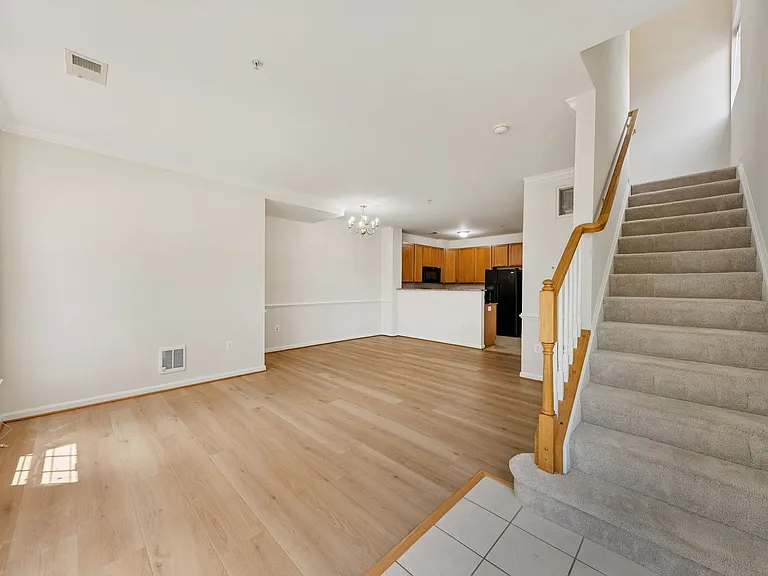 15503 John Diskin Cir #32 — Photo 7