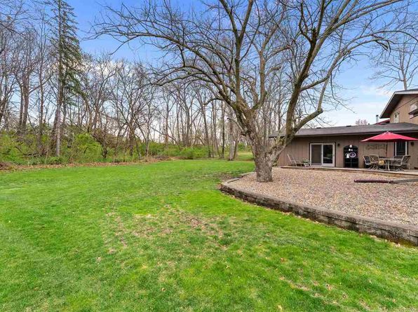 120 Golf View Ln, Washington, IA 52353