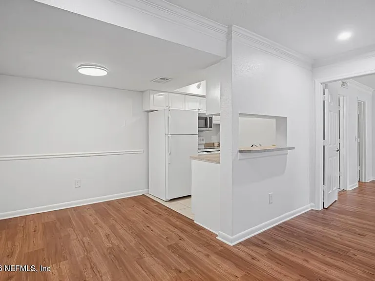 100 Fairway Park Blvd #802 — Photo 6