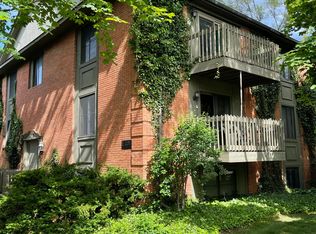 715 N Holbrook St, Plymouth, MI 48170