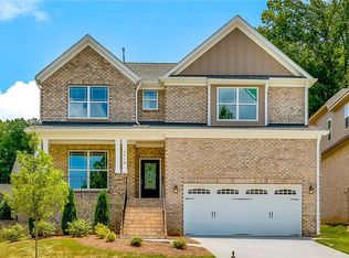 5910 Bedstone Dr, Greensboro, NC 27455