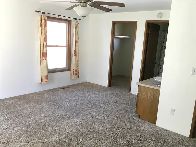 1127 Sunburst St — Photo 10
