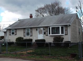 11 Draper St, Brockton, MA 02302