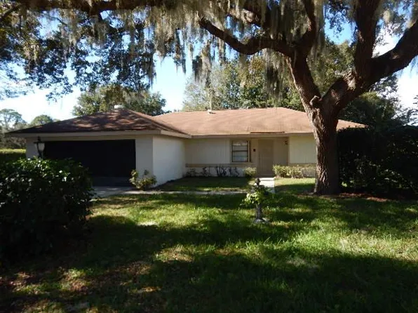 2702 Welton Cir, Deltona, FL 32738