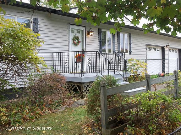 2nd image of 5127 Arbor Ln