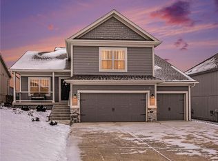 4404 NE 77th St, Kansas City, MO 64119