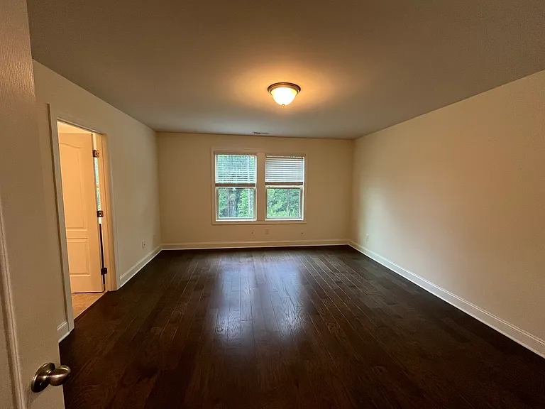 311 Alamosa Pl — Photo 15