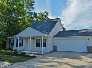 780 N Creek Dr, Painesville, OH 44077
