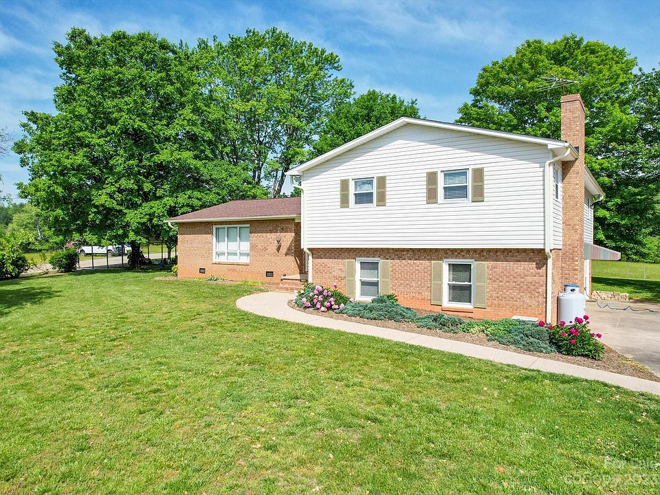 3275 Friendship Ln, Lenoir, NC 28645 Zillow