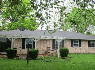 9552 E Jay Dr, Indianapolis, IN 46229