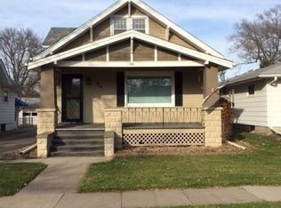 810 W Military Ave, Fremont, NE 68025