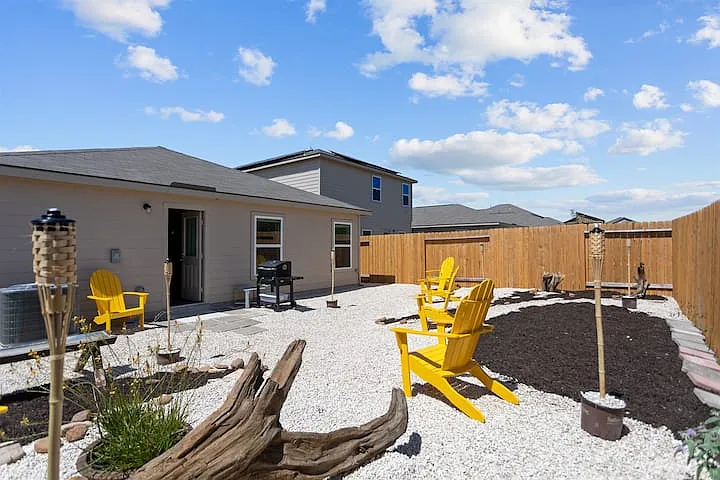 3 bed, $4,000 — Photo 3