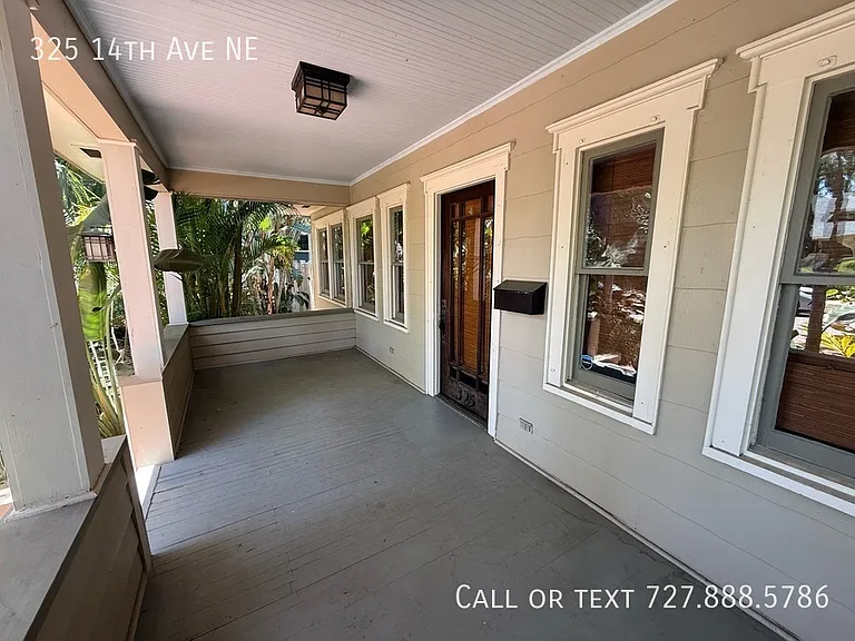 325 14th Ave NE — Photo 5