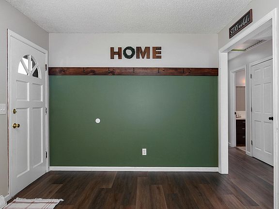 4th image of 6290 N Alan Avenue