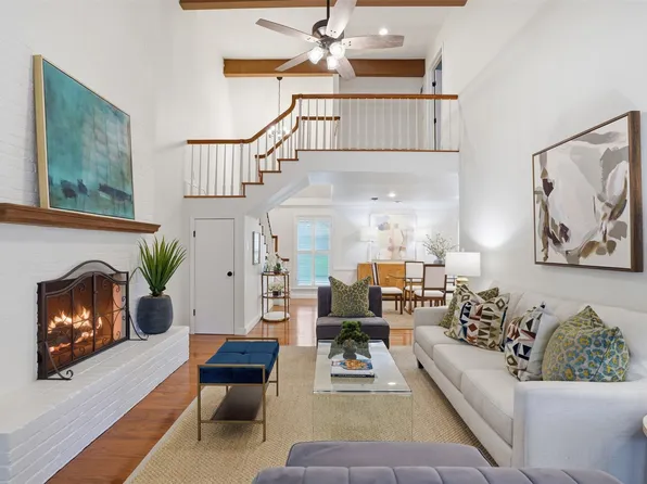 3812 Lands End St, Fort Worth, TX 76109