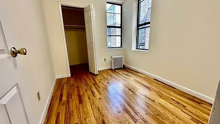 Rented by HOLTON REAL ESTATE INC.