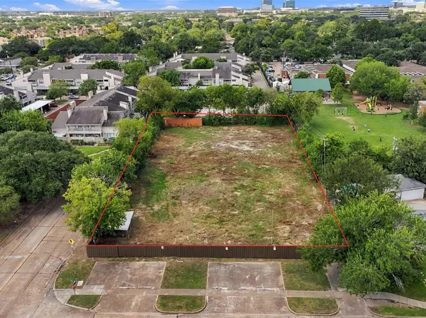 3430 Rockyridge Dr, Houston, TX 77063