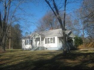 942 W Pine St, Blacksburg, SC 29702