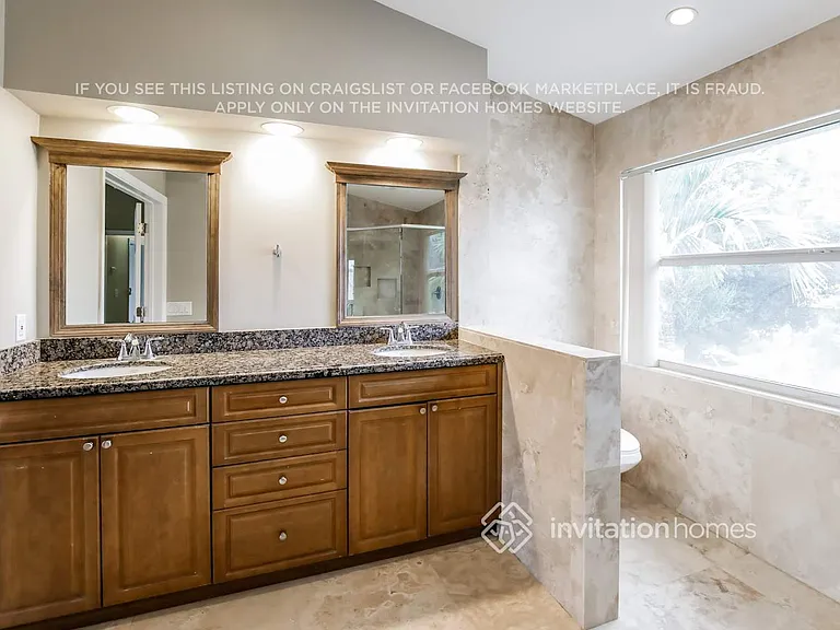 9130 NW 44th Ct — Photo 11