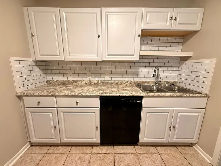 406 E Old Highway 80 — Photo 14