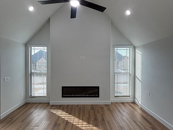 2nd image of 3204 SW Lovely Ln