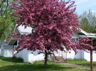 321 2nd St, Moose Lake, MN 55767