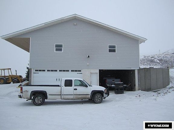 2nd image of 809 Antelope Dr