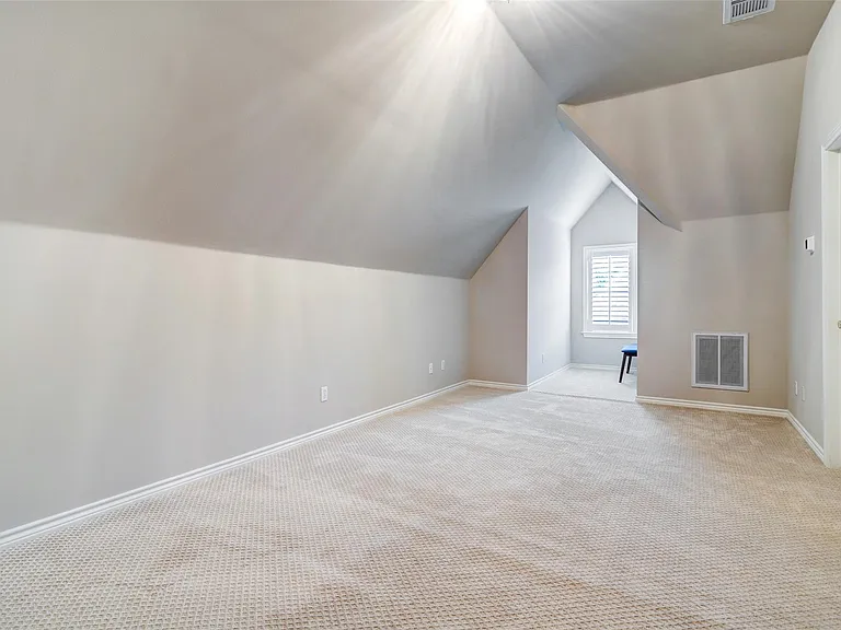 20 Annapolis Ct — Photo 13