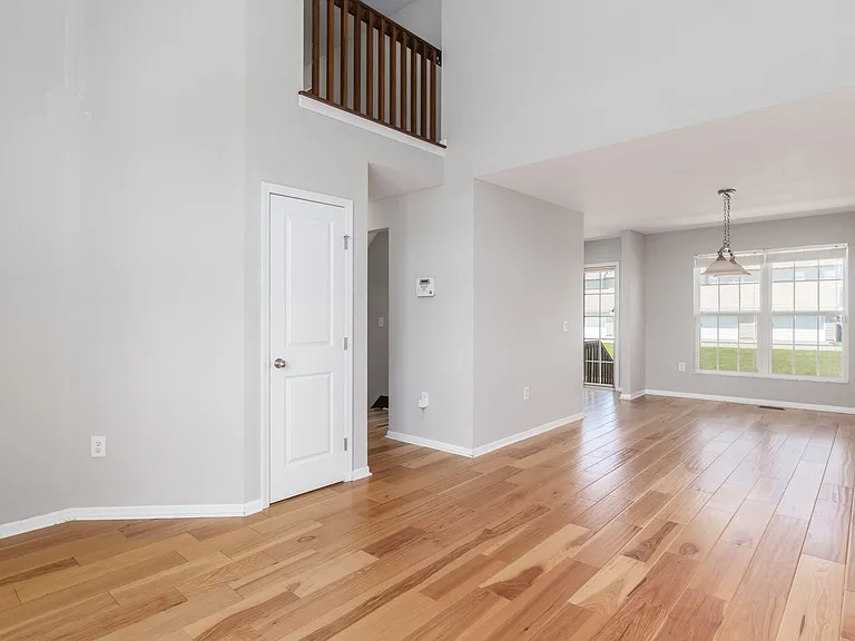 6342 Downwing Ln — Photo 21