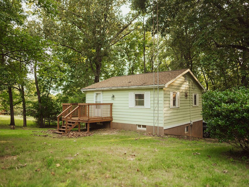 1st image of 84 Arrowhead Rd