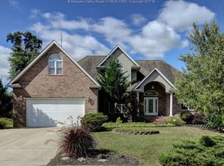 1036 Pendleton Pl, Hurricane, WV 25526