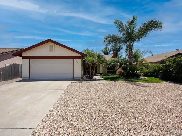 10835 Grand Fork Dr, Santee, CA 92071