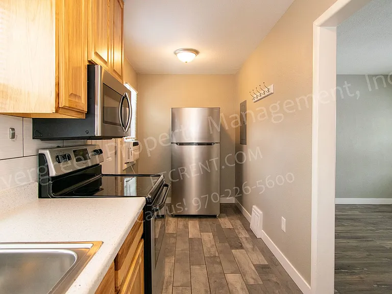 207 E Stuart St — Photo 7