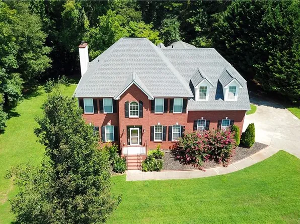 128 Stratmore Pl, Stockbridge, GA 30281