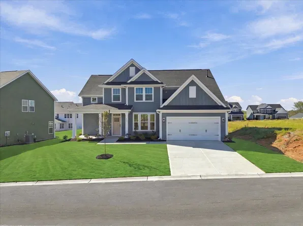 513 Carnbee Rd, Woodruff, SC 29388