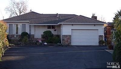 1st image of 1703 El Centro Ave