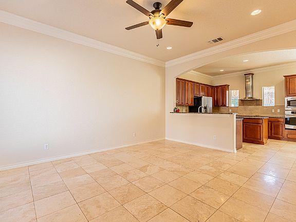 3rd image of 23510 Canyon Golf Rd Unit 405